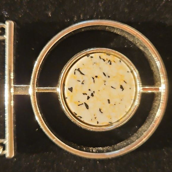 Silvertone & Stone Pendant On Silvertone 28"L Necklace - Picture 2 of 7